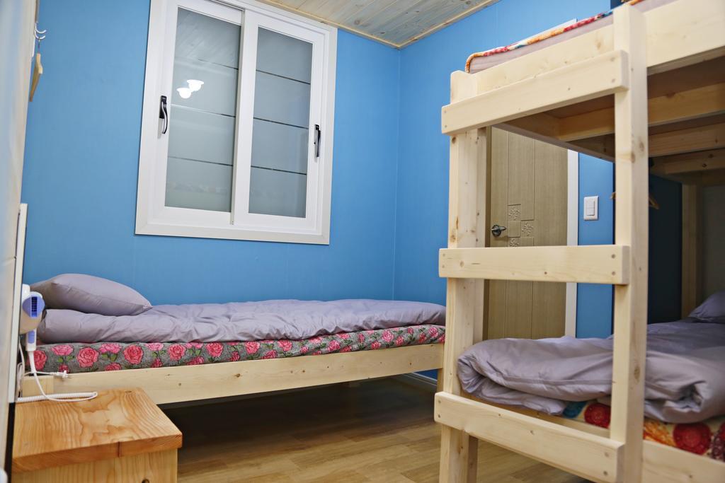 Op 102 Guesthouse Кёнджу Экстерьер фото